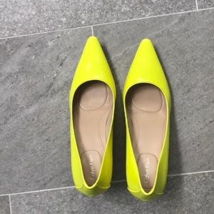 Acid yellow Colvin Klein pumps. Perfect condition.